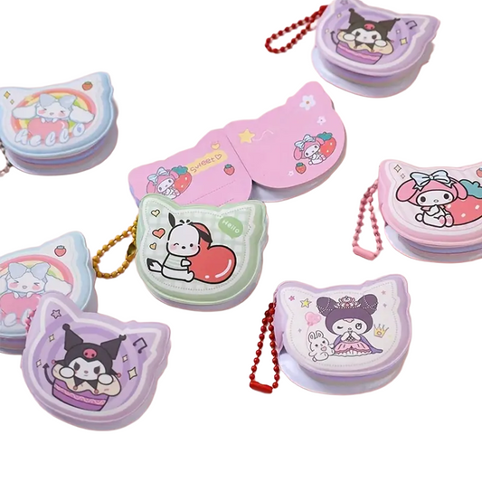 Mini libreta Sanrio con Llavero
